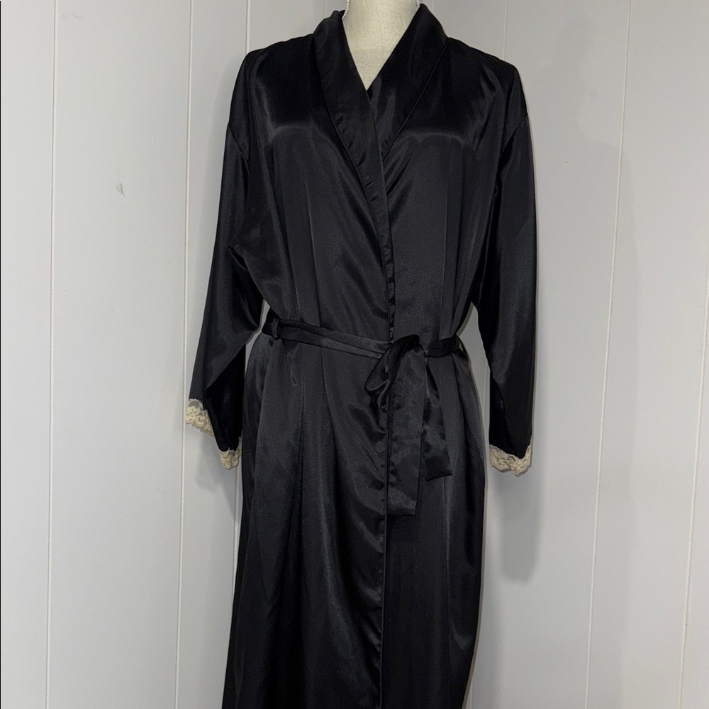 Elegant Black Satin Robe with Lace Trim